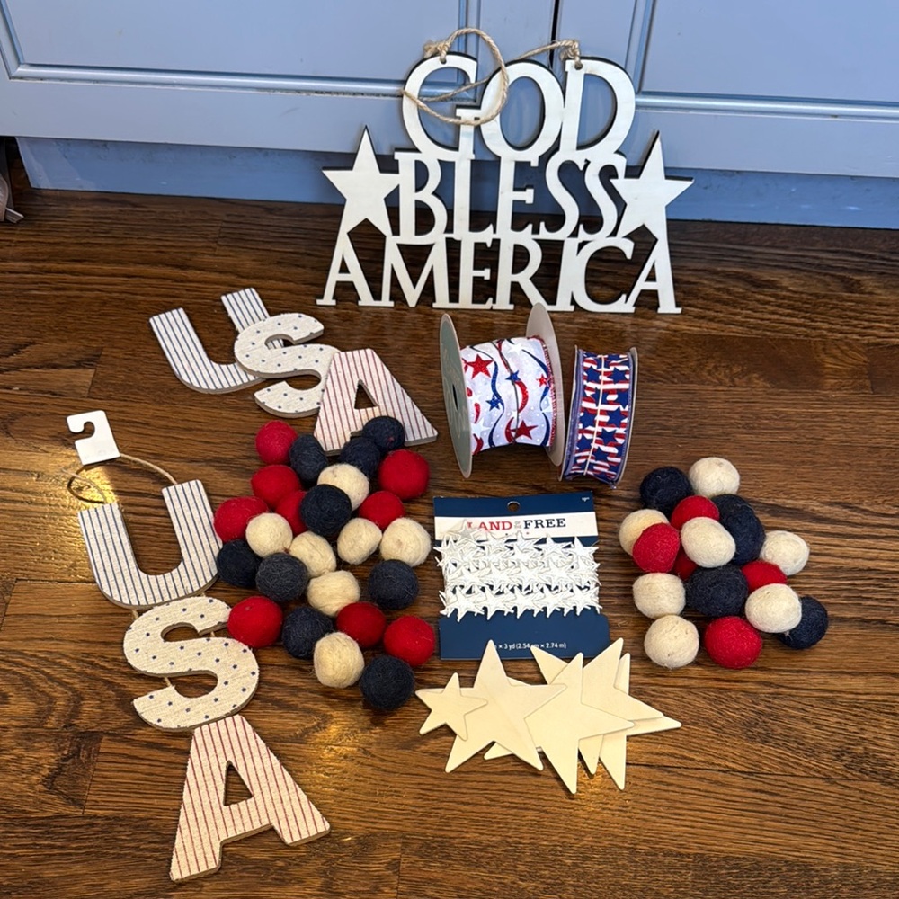 Patriotic Crafting/Decor Set in Red, White, and Blue